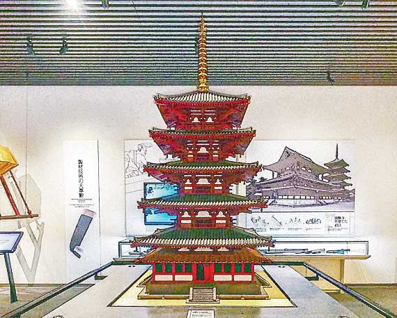 芦屋プラン株式会社　2022 法隆寺五重塔模型
